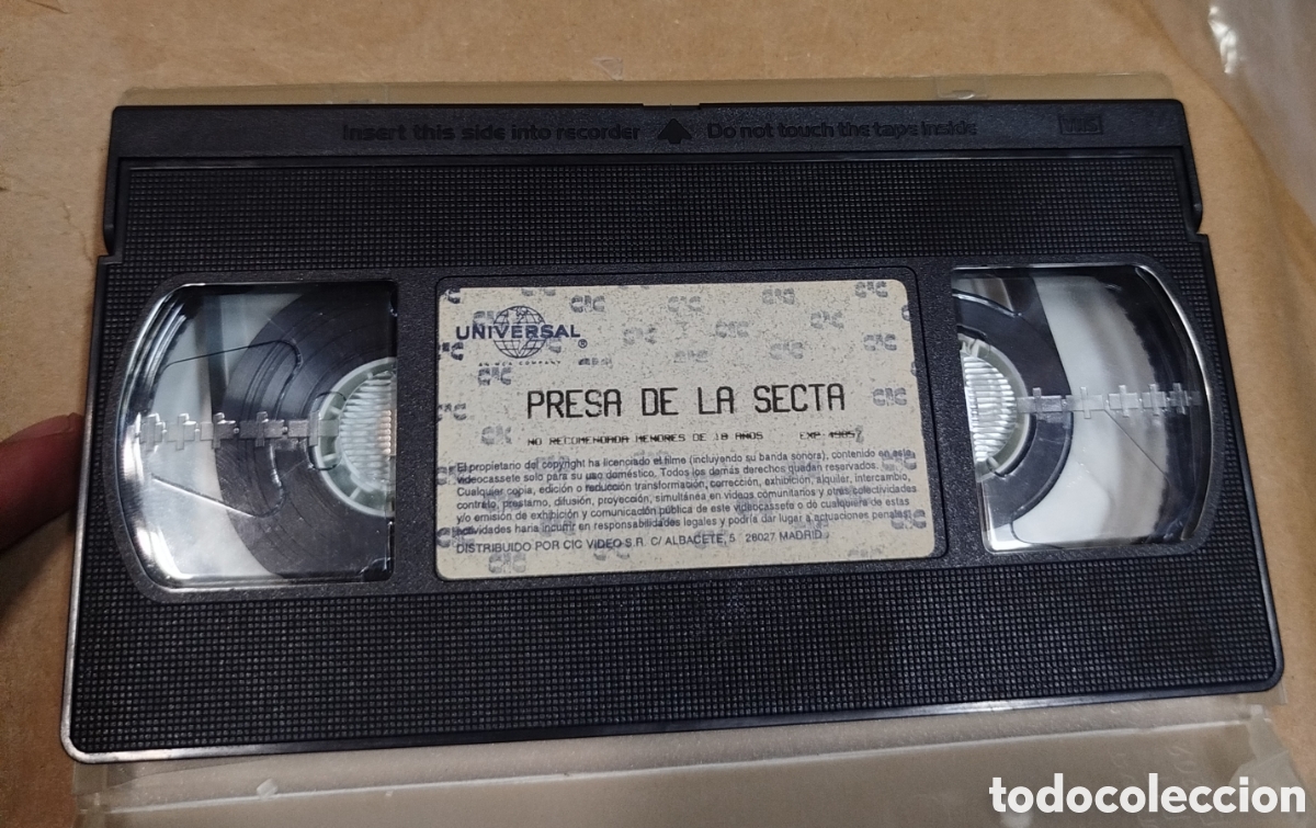 Cine: Presa de la secta. SOLO CAR&Aacute;TULA. VHS