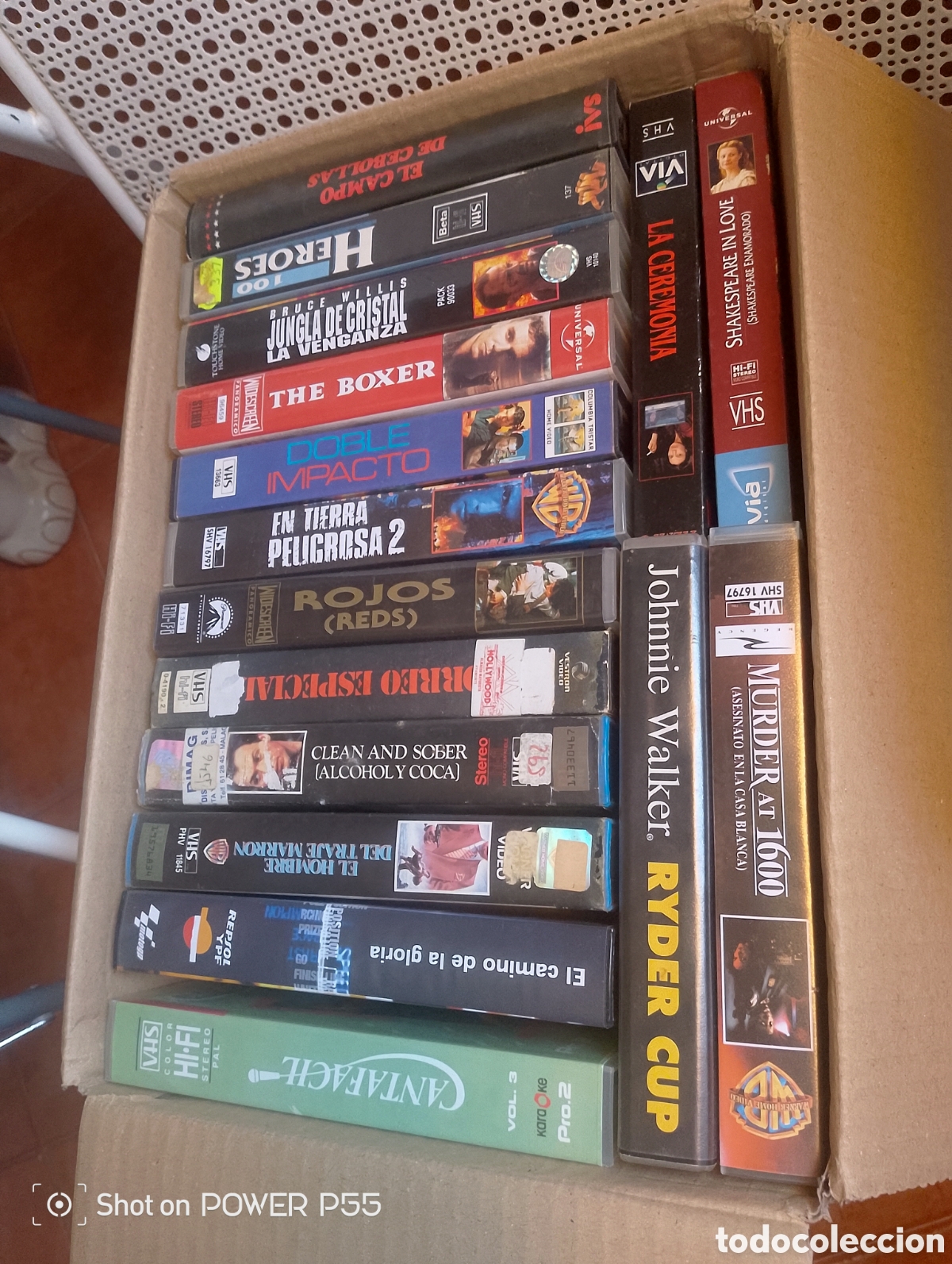 Cine: Caja de pel&iacute;culas VHF cine