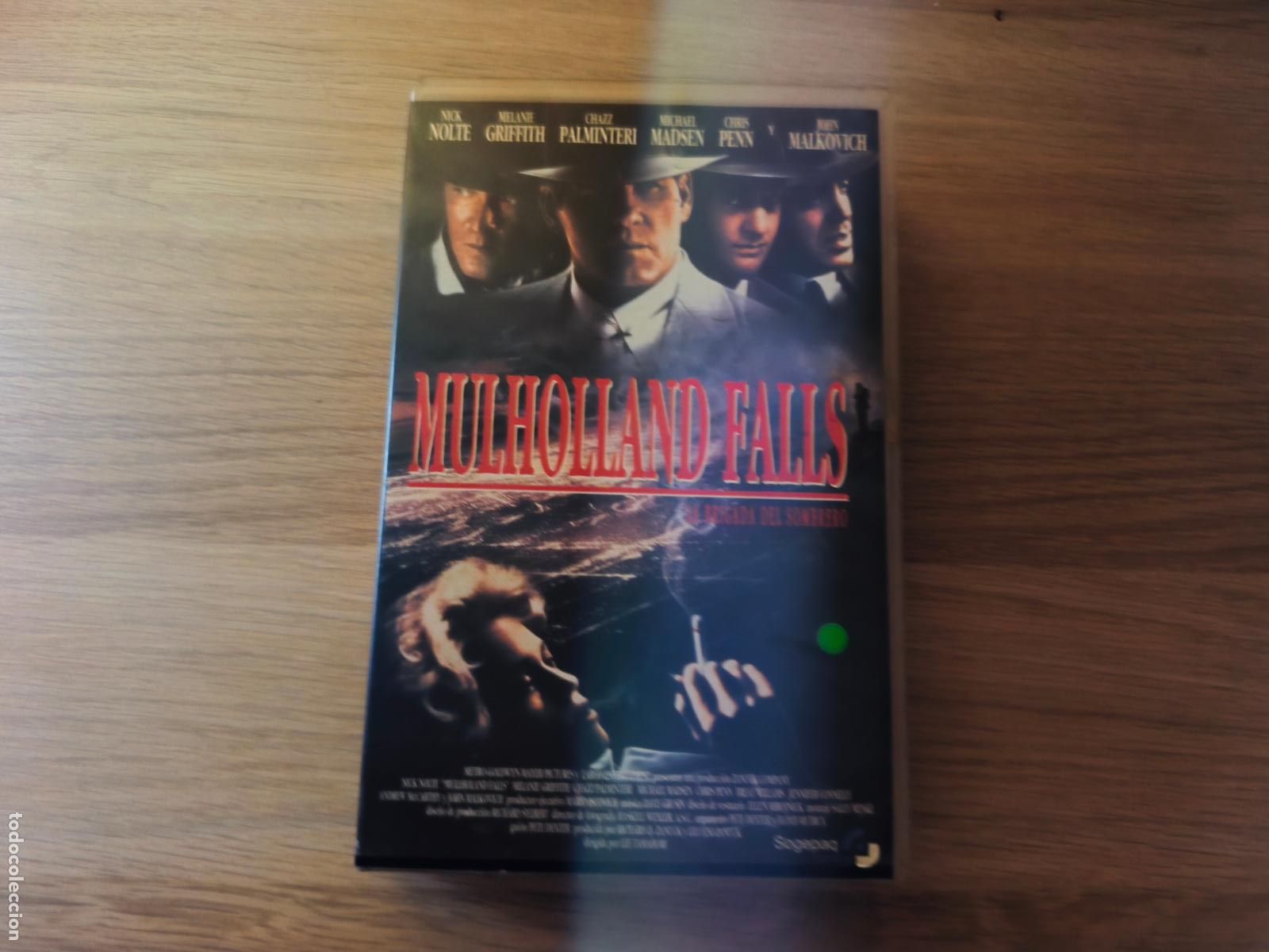 Cine: PELICULA VHS MULHOLLAND FALLS NICK NOLTE A&Ntilde;O 1997