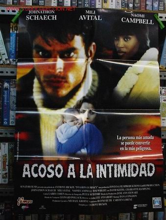 Cine: ACOSO A LA INTIMIDAD - Foto 1