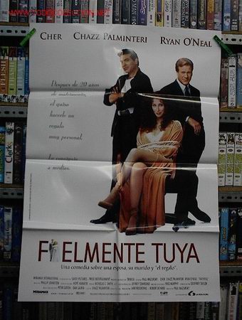 Cine: FIELMENTE TUYA - Foto 1