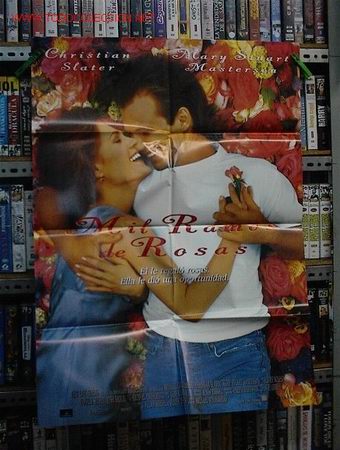 Cine: MIL RAMOS DE ROSAS - Foto 1