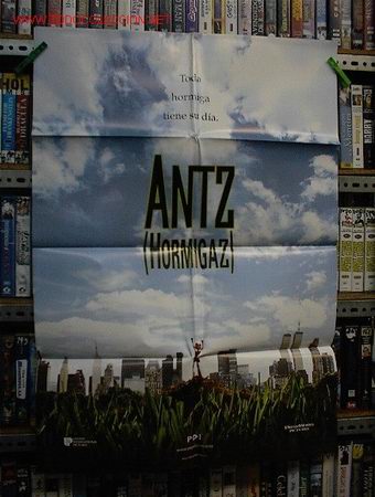 Cine: ANTZ . HORMIGAS - Foto 1