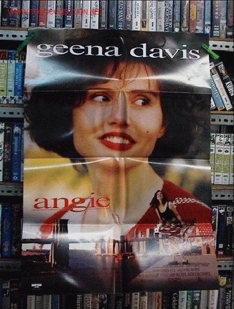 Cine: ANGIE - Foto 1