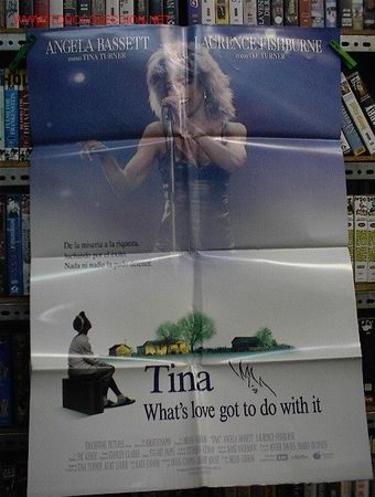 Cine: TINA - Foto 1