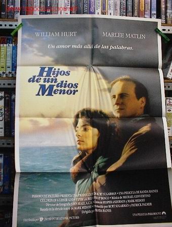 Cine: HIJOS DE UN DIOS MENOR - Foto 1