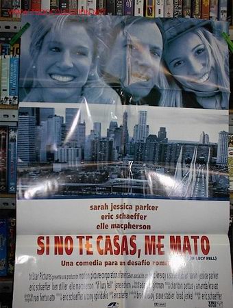 Cine: SI NO TE CASAS ME MATO - Foto 1
