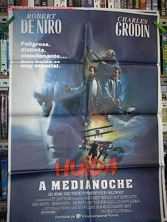 Cine: HUIDA A MEDIA  NOCHE - Foto 1