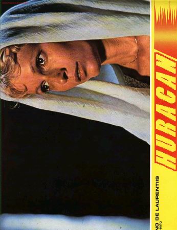 Cine: Lote 2 Fotocromos : HURACAN