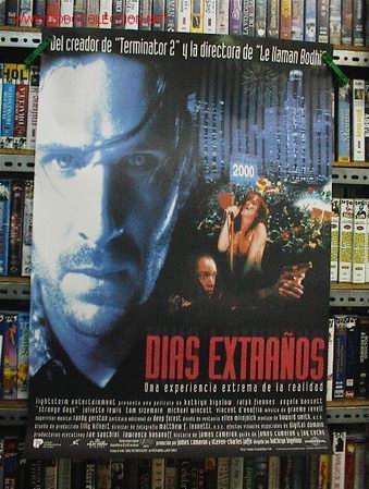 Cine: DIAS EXTRA&Ntilde;OS - Foto 1