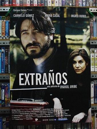 Cine: EXTRA&Ntilde;OS - Foto 1