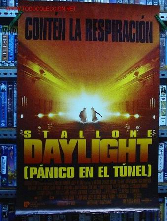 Cine: PANICO EN EL TUNEL - Foto 1