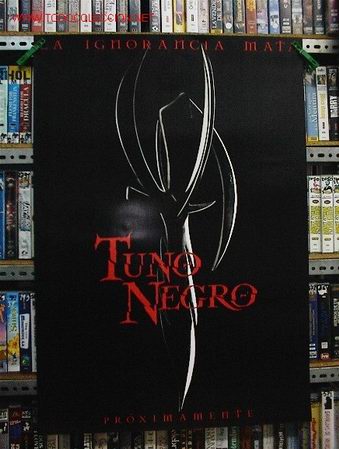 Cine: UNO NEGRO - Foto 1