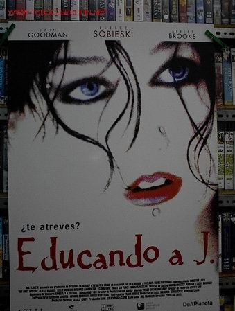 Cine: EDUCANDO A J . - Foto 1