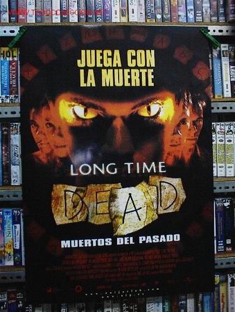 Cine: MUERTOS DEL PASADO - Foto 1