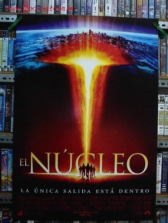 Cine: EL NUCLEO - Foto 1