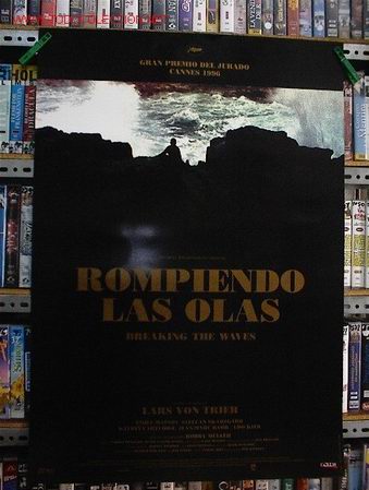 Cine: ROMPIENDO LAS OLAS - Foto 1