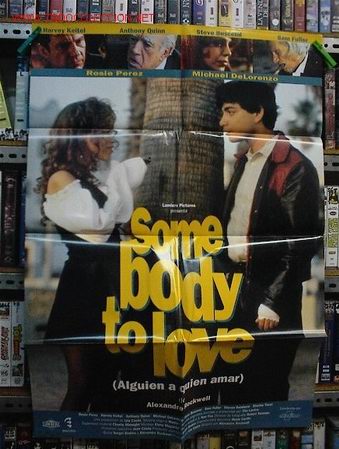 Cine: ALGUIEN A QUIEN AMAR - Foto 1