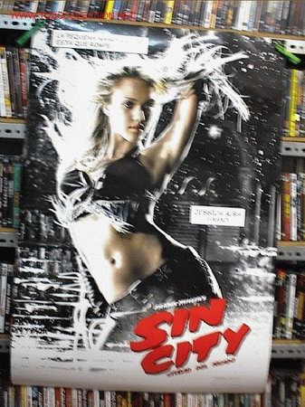 Cine: SIN CITY ( 5 ) - Foto 1