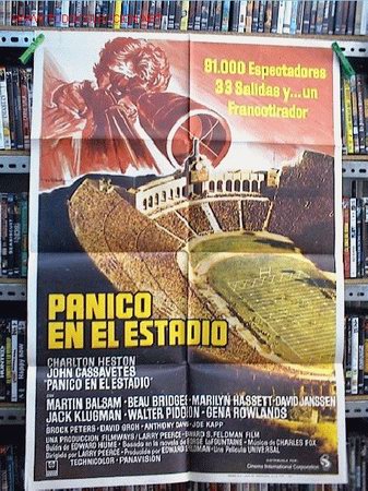 Cine: PANICO EN EL ESTADIO - Foto 1
