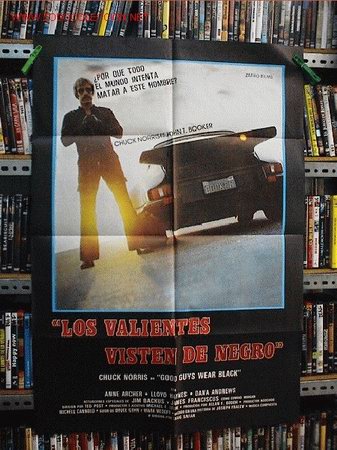 Cine: LOS VALIENTES VISTEN  DE NEGRO - Foto 1