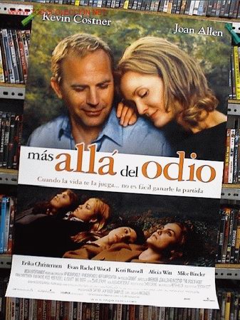 Cine: MAS ALLA DEL ODIO - Foto 1