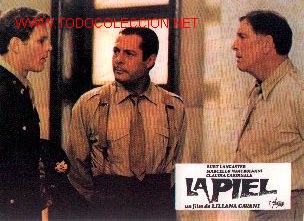 Cine: 19-g146. Dos carteles cine diferentes. La Piel