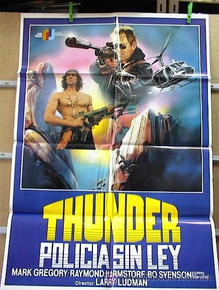 Cine: THUNDER POLICIA SIN LEY - Foto 1
