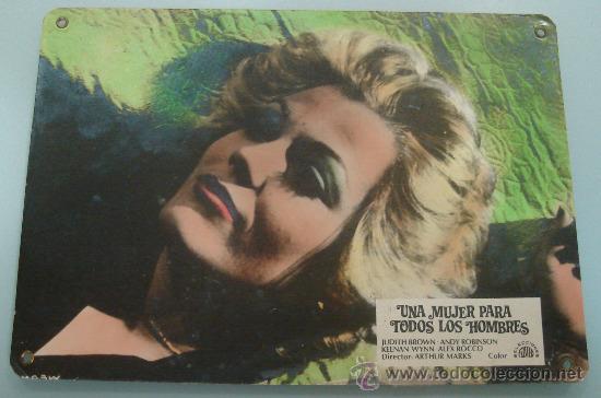 Kino: UNA MUJER PARA TODOS LOS HOMBRES - LOBBY CARD CARTON - 33 CMS. X 23 CMS. - PESO + DE 100 GRAMOS