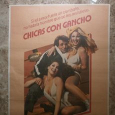 Cine: CHICAS CON GANCHO. VICKI FREDERICK, LAURENE LANDON, BURT YOUNG. AÑO 1982.