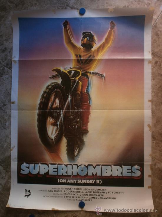 Cine: SUPERHOMBRES. A&Ntilde;O 1983. - Foto 1