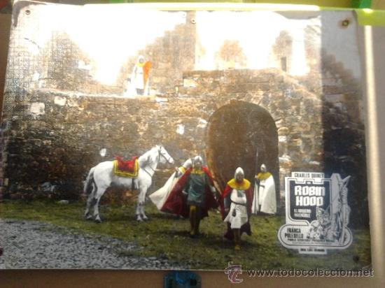 Cine: Cartelera de cine ,carton gordo 39 x 29 cms