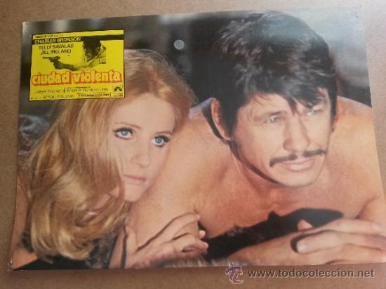 Cine: Cartelera de cine ,de 34 x 24 cms de Ciudad Violenta