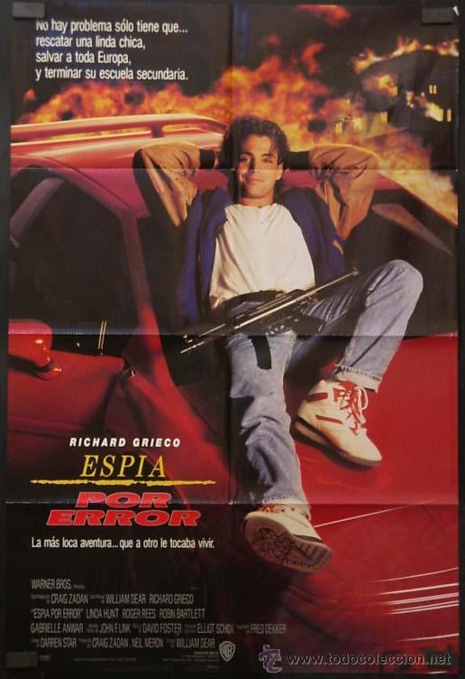 Cine: ESP&Iacute;A POR ERROR