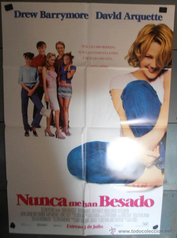 Kino: NUNCA ME HAN BESADO, CARTEL DE CINE ORIGINAL 70x100 APROX (2245)