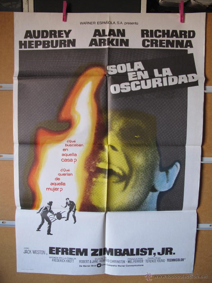 Cinema: POSTER1983 SOLA EN LA OSCURIDAD