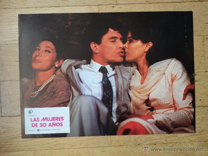 Cine: cartelera de cine 1979 las mujeres de 30 a&ntilde;os de 34 x 24 cms