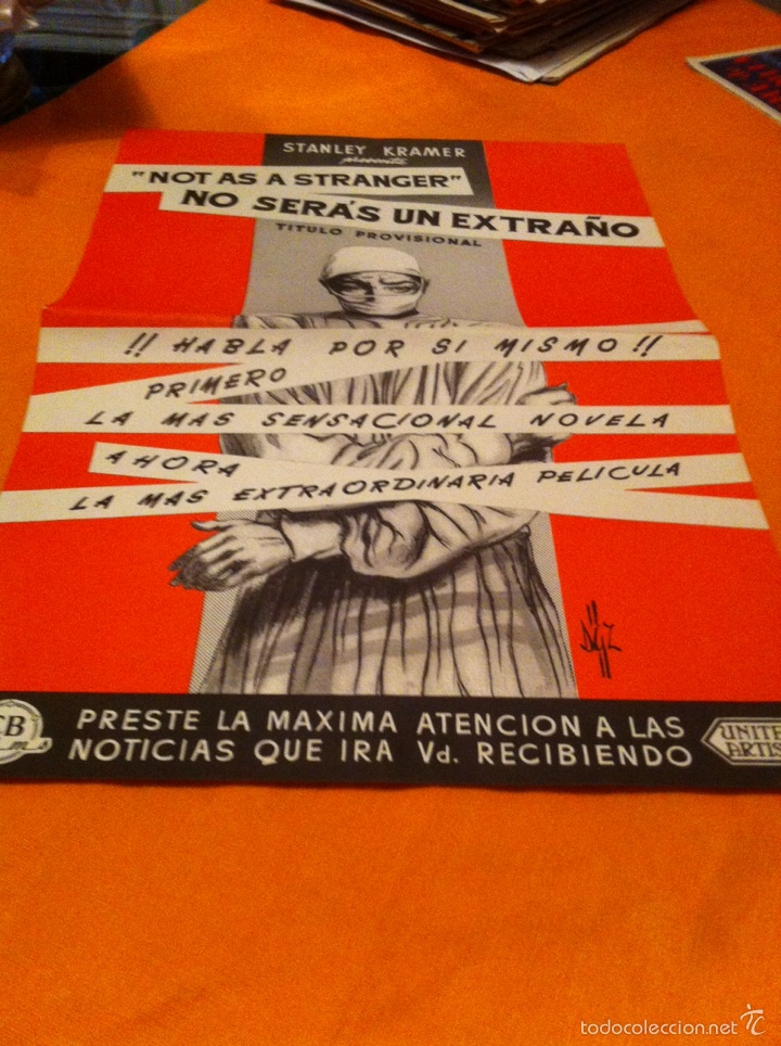 Cinema: No ser&aacute;s un extra&ntilde;o. Cartel publicitario