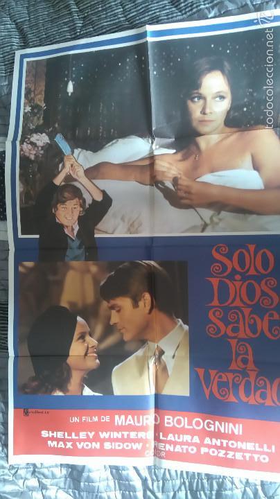 Cine: SOLO DIOS SABE LA VERDAD. CARTEL ORIGINAL. 70 X 100. DOBLADO. TIENE VARIAS SE&Ntilde;ALES DE CHINCHETAS