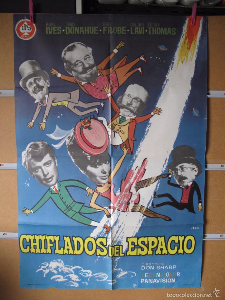 Cine: AL1657 CHIFLADOS DEL ESPACIO - Foto 1