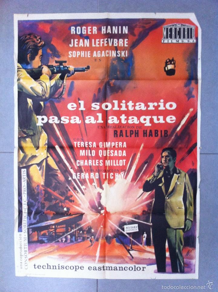 Cine: CARTEL DE CINE 70X100 EL SOLITARIO PASA AL ATAQUE CON TERESA GIMPERA Y MILO QUESADA DIRECTOR R HABIB
