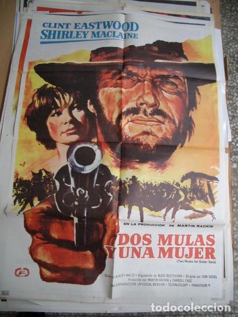 Cine: Poster original de cine 70x100cm Dos mulas y una mujer con Clint Eastwood y Shirley McLane
