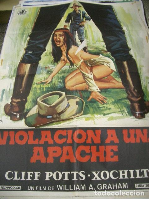 Cine: P&oacute;ster original de 70x100cm VIOLACI&Oacute;N A UNA APACHE - Foto 1