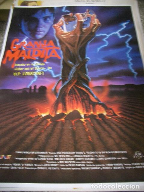 Cine: P&oacute;ster original de 70x100cm LA GRANJA MALDITA
