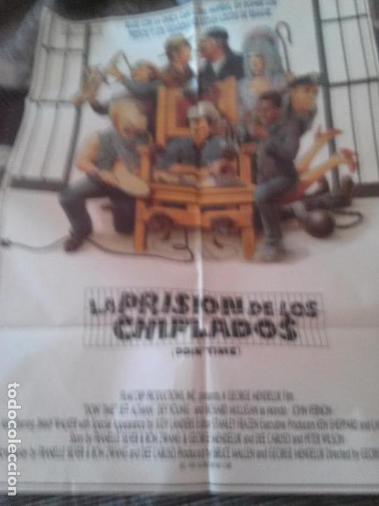 Cin&eacute;ma: LA PRISI&Oacute;N DE LOS CHIFLADOS. POSTER CARTEL ORIGINAL. 100 X 70. DOBLADO. RARO