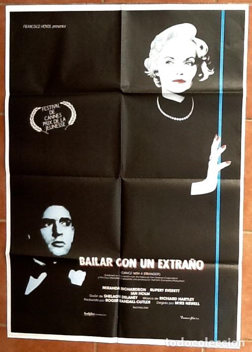 Cinema: BAILAR CON UN EXTRA&Ntilde;O 1987 EL ENVIO ESTA INCLUIDO.