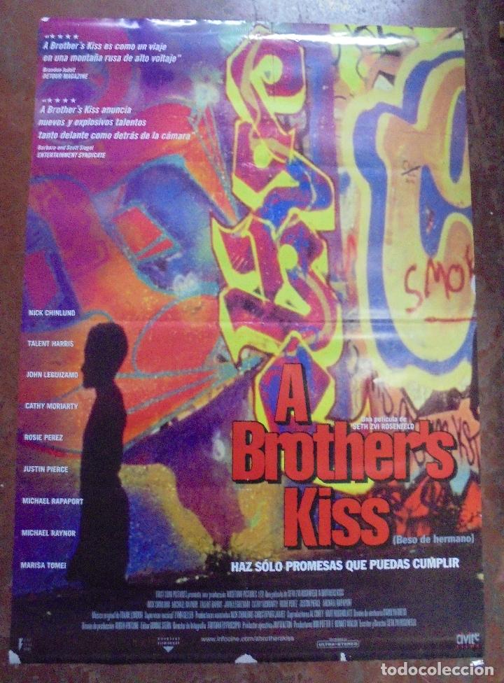 Cine: CARTEL DE CINE ORIGINAL. A BROTHER&acute;S KISS. 98X68 CM