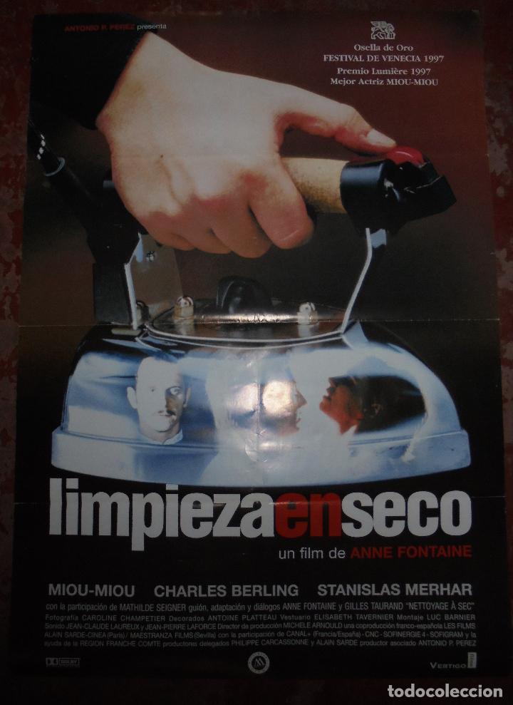 Cinema: CARTEL ORIGINAL DE CINE. LIMPIEZA EN SECO. 98 X 68 CM.
