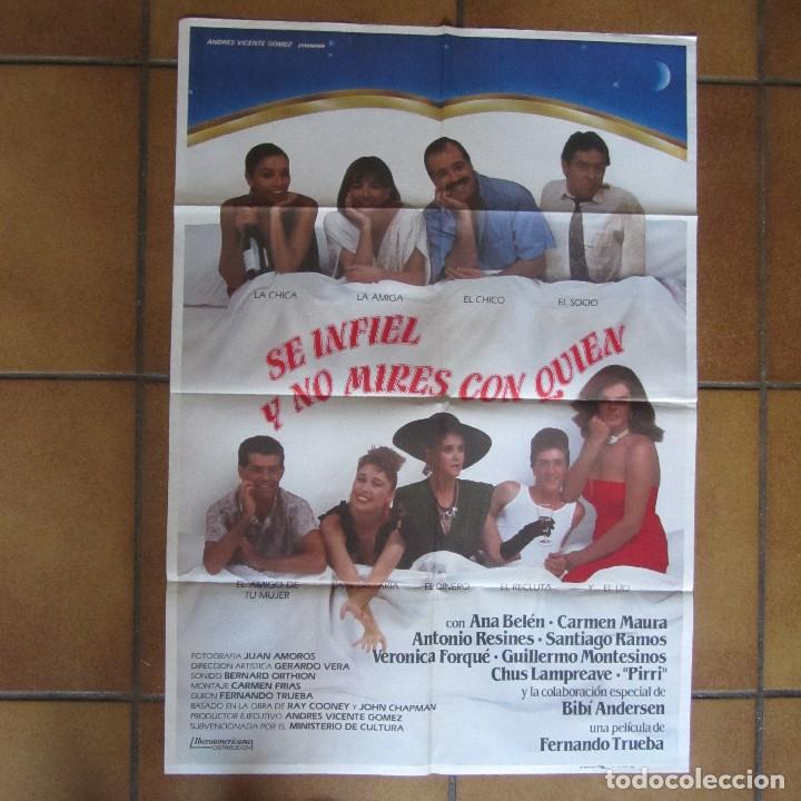 Kino: Cartel original cine Se infiel y no mires con quien. Fernando Trueba. 100x70 cm
