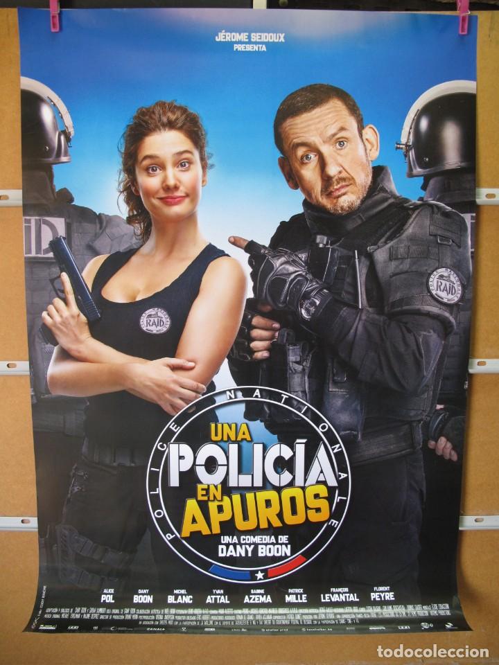 Cinema: UNA POLICIA EN APUROS